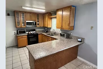 11378 Jacaranda Avenue, Hesperia, CA 92345 - Photo 1