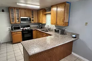 11378 Jacaranda Ave, Hesperia, CA 92345 - Photo 1