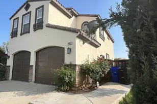 34617 Creekwood Ct, Yucaipa, CA 92399 - Photo 1