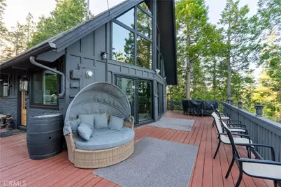 553 Pioneer Road, Lake Arrowhead, CA 92352 - Photo 1