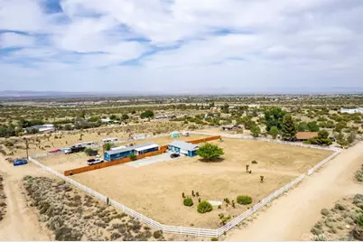 9127 Holiday Lane, Pinon Hills, CA 92372 - Photo 1
