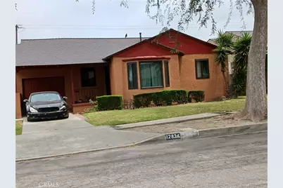 12824 McKinley Avenue, Los Angeles, CA 90059 - Photo 1
