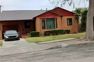 12824 McKinley Ave, Los Angeles, CA 90059 - Photo 1