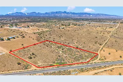 9234 E Arrowhead Road, Phelan, CA 92371 - Photo 1