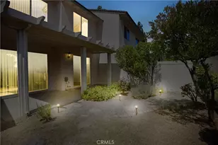 806 E Laurel Oak Dr, Azusa, CA 91702 - Photo 1