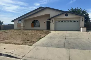 14395 Mauna Loa St, Hesperia, CA 92345 - Photo 1