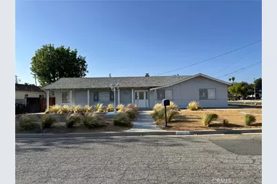 2064 E Campus Way, Hemet, CA 92544 - Photo 1