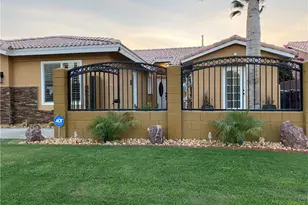 30609 Pinnacle Dr, Cathedral City, CA 92234 - Photo 1