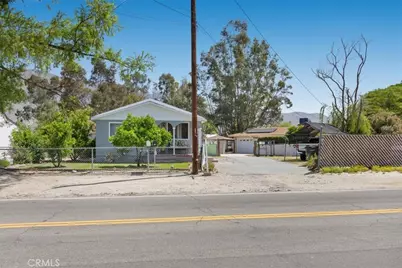 243 249 Idyllwild Drive, San Jacinto, CA 92583 - Photo 1