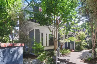 259 N Holliston Avenue #1, Pasadena, CA 91106 - Photo 1