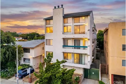 2008 S Bentley Avenue #5, Los Angeles, CA 90025 - Photo 1
