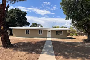 40636 Crest Dr, Hemet, CA 92544 - Photo 1