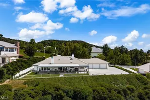 36608 Oak Ridge Dr, Yucaipa, CA 92399 - Photo 1