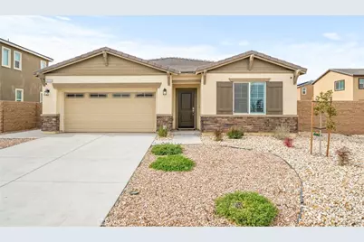 7772 Tamarisk Avenue, Oak Hills, CA 92344 - Photo 1