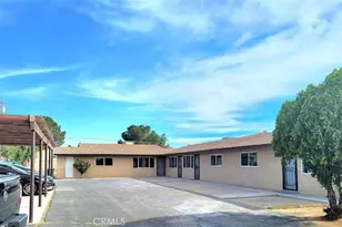 20381 Zuni Rd, Apple Valley, CA 92307 - Photo 1