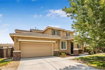 8247 Cleveland Avenue, Oak Hills, CA 92344 - Photo 1