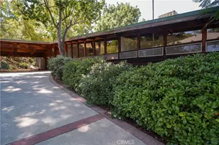 9640 La Canada Way, Sunland, CA 91040 - Photo 1