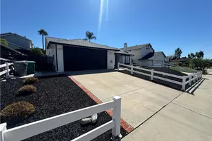 10165 W Glendon Cir, Santee, CA 92071 - Photo 1