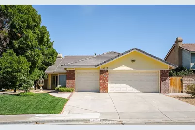 1715 Lake Way, Lancaster, CA 93534 - Photo 1