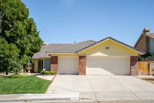 1715 Lake Way, Lancaster, CA 93534 - Photo 1