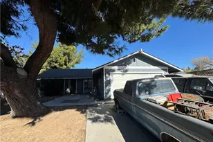 446 E Fromer St, Rialto, CA 92376 - Photo 1