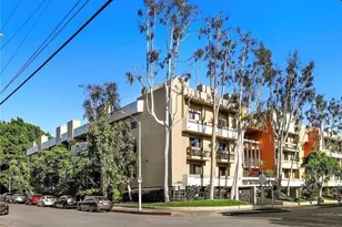 750 N Kings Road, West Hollywood, CA 90069 - Photo 1