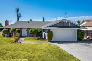 301 W Easton St, Rialto, CA 92376 - Photo 1