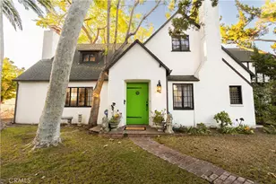 425 W 10th St, Claremont, CA 91711 - Photo 1