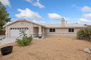 12715 Tesuque Rd, Apple Valley, CA 92308 - Photo 1
