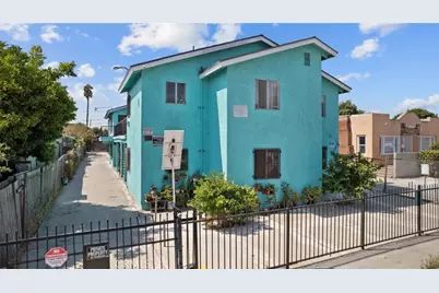 1114 W 105th Street, Los Angeles, CA 90044 - Photo 1