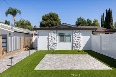 13355 Erwin, Los Angeles, CA 91401 - Photo 1