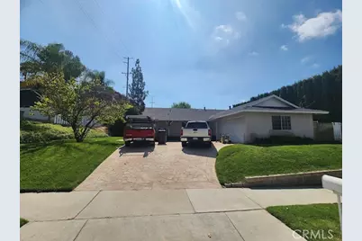 22660 La Rochelle Drive, Saugus, CA 91350 - Photo 1