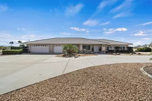 15845 Mesquite St, Hesperia, CA 92345 - Photo 1