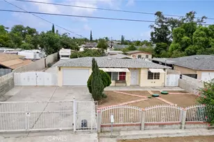 16448 Washington Dr, Fontana, CA 92335 - Photo 1