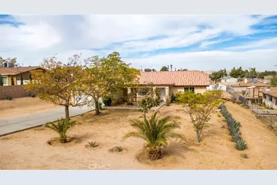 17964 Hackberry, Hesperia, CA 92345 - Photo 1