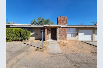 19142 Outer Highway 18 N, Apple Valley, CA 92307 - Photo 1