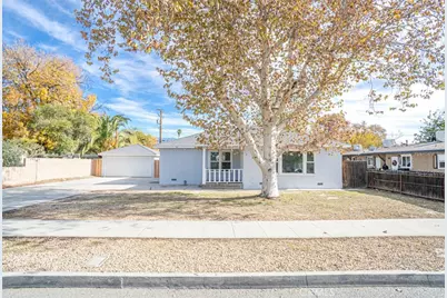 140 S Thompson Street, Hemet, CA 92543 - Photo 1