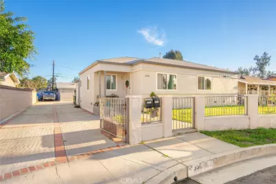11936 Neenach, Los Angeles, CA 91352 - Photo 1