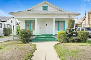 4239 S Raymond Ave, Los Angeles, CA 90037 - Photo 1