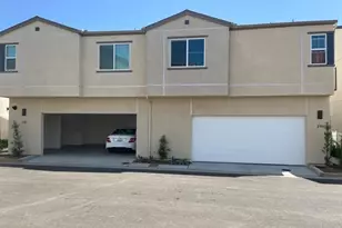 215 Perennial Pl, Fallbrook, CA 92028 - Photo 1