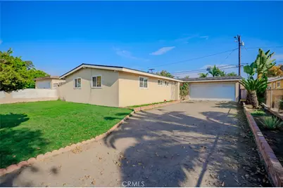 513 Nottingham Avenue, Santa Ana, CA 92703 - Photo 1