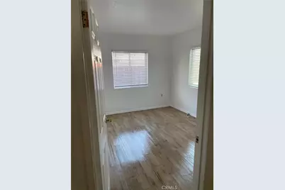 579 S Iris Avenue, Rialto, CA 92376 - Photo 1