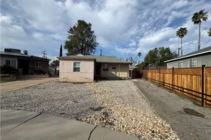 18147 Archwood St, Reseda, CA 91335 - Photo 1