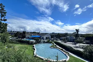 102 Scholz Plaza, Newport Beach, CA 92663 - Photo 1