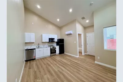 1464 3rd Street #2, La Verne, CA 91750 - Photo 1