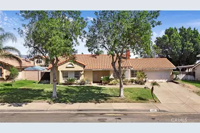 661 N Larch, Rialto, CA 92376 - Photo 1