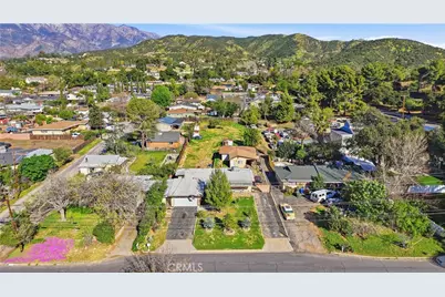 12055 Douglas, Yucaipa, CA 92399 - Photo 1