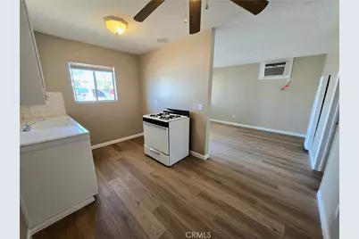 961 W Kimball Avenue, Hemet, CA 92543 - Photo 1