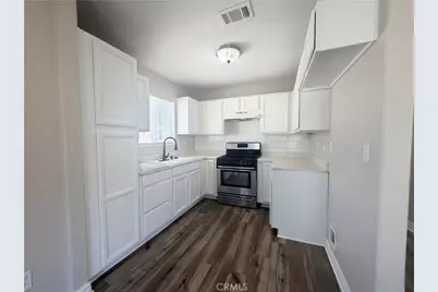 215 N Spruce Avenue, Rialto, CA 92376 - Photo 1