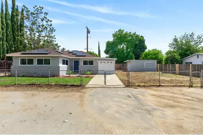 423 W Avenue L, Calimesa, CA 92320 - Photo 1